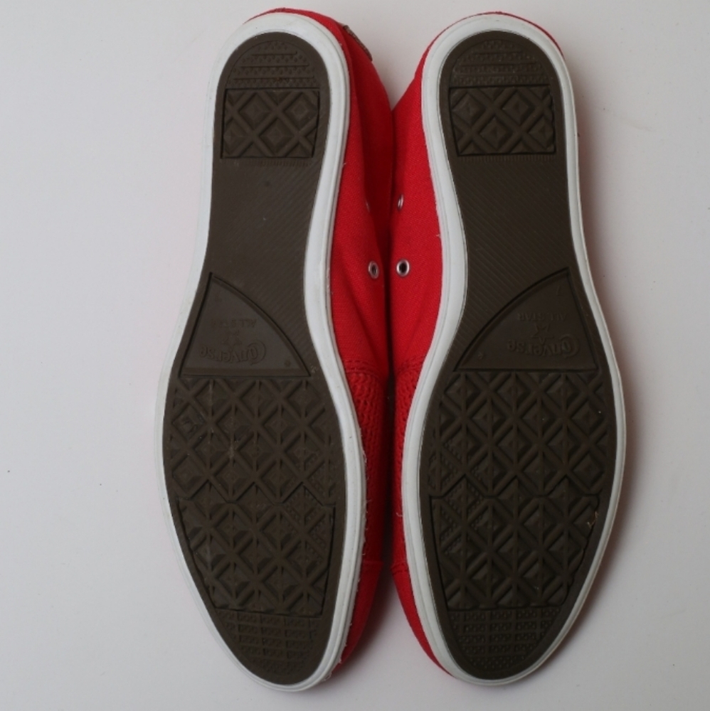 COPY - 🍒 Rare Converse Slip On Flats - Picture 3 of 4